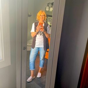 Meet your Posher, Dori